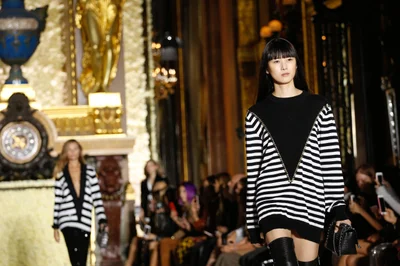 Look 8